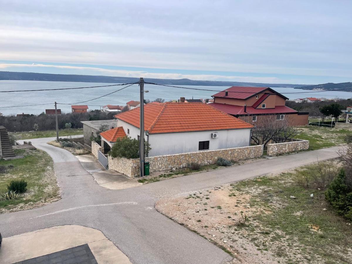 Apartments Frigan Maslenica Luaran gambar