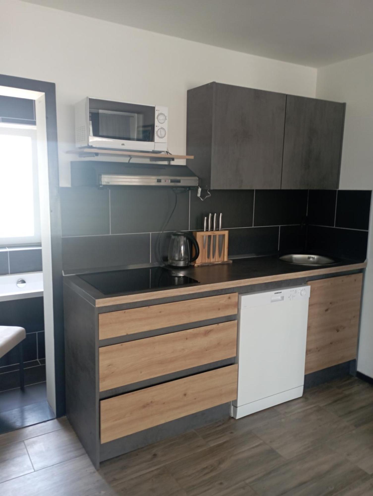 Apartments Frigan Maslenica Luaran gambar